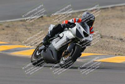 media/Sep-10-2022-SoCal Trackdays (Sat) [[a5bf35bb4a]]/Turns 9 and 8 (12pm)/